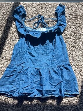 Ruffled Denim Tie-Back Tank Top - Blue